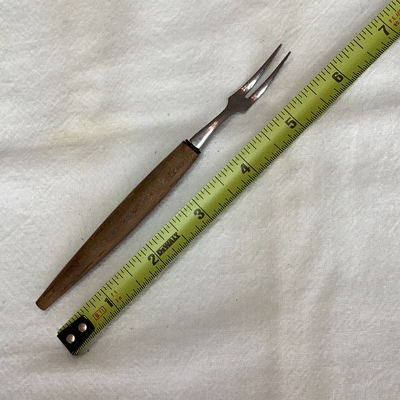 FINAL SALE PRICE Vintage Serving Platter w/fork & Nut Chopper - Picture 5 of 8